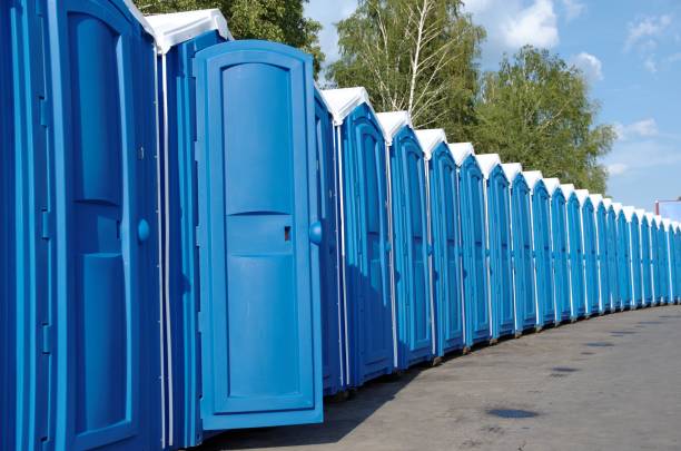 Best Portable restroom trailer rental  in Brambleton, VA